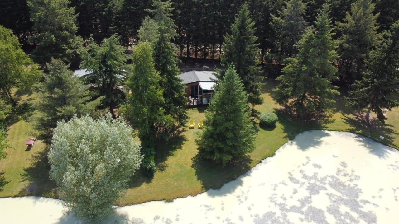 Chalet La Perche Au Bord De L'Eau Lion-en-Sullias Ngoại thất bức ảnh